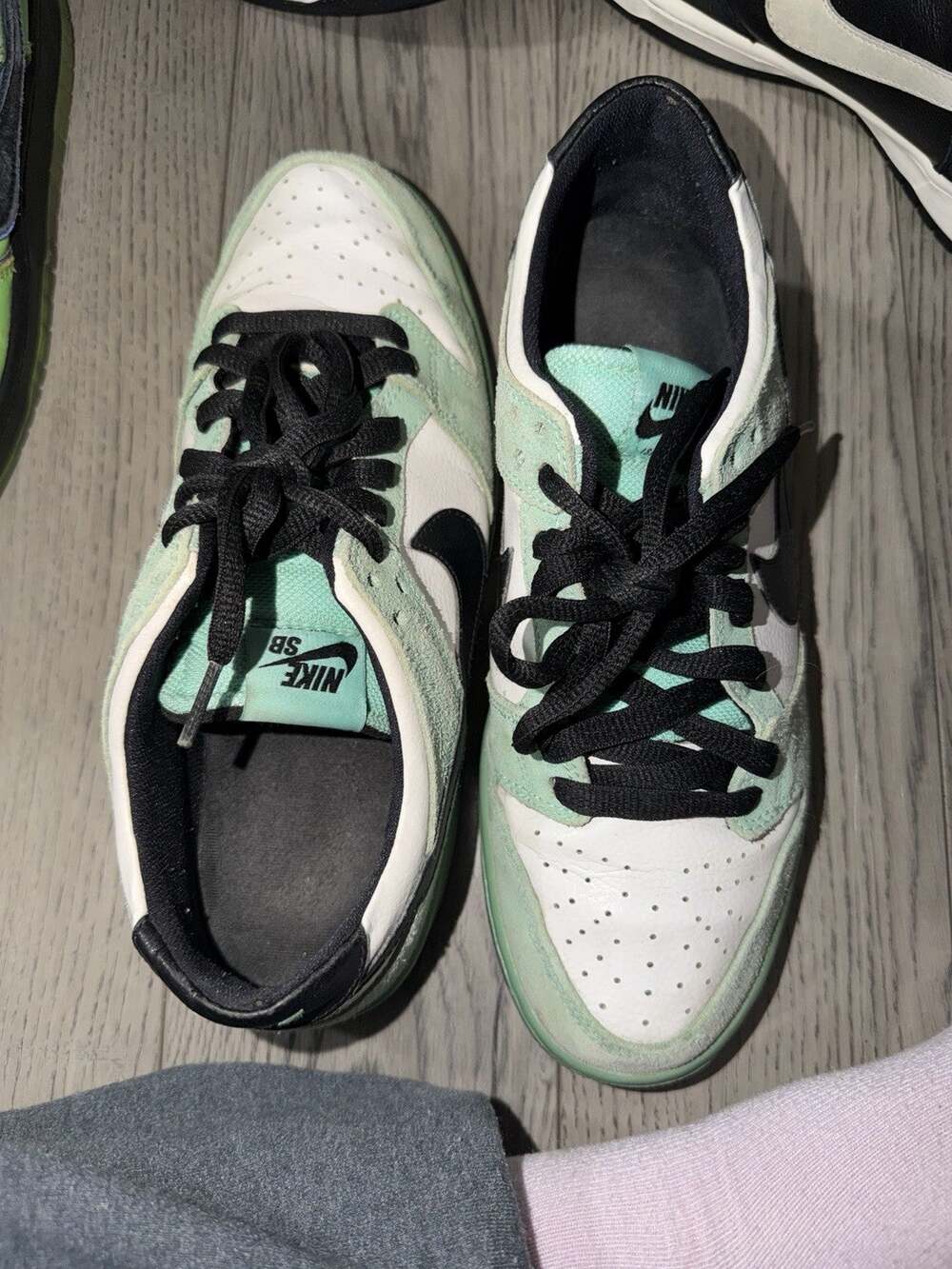 Size 9 - Nike SB Dunk Low Sea Crystal